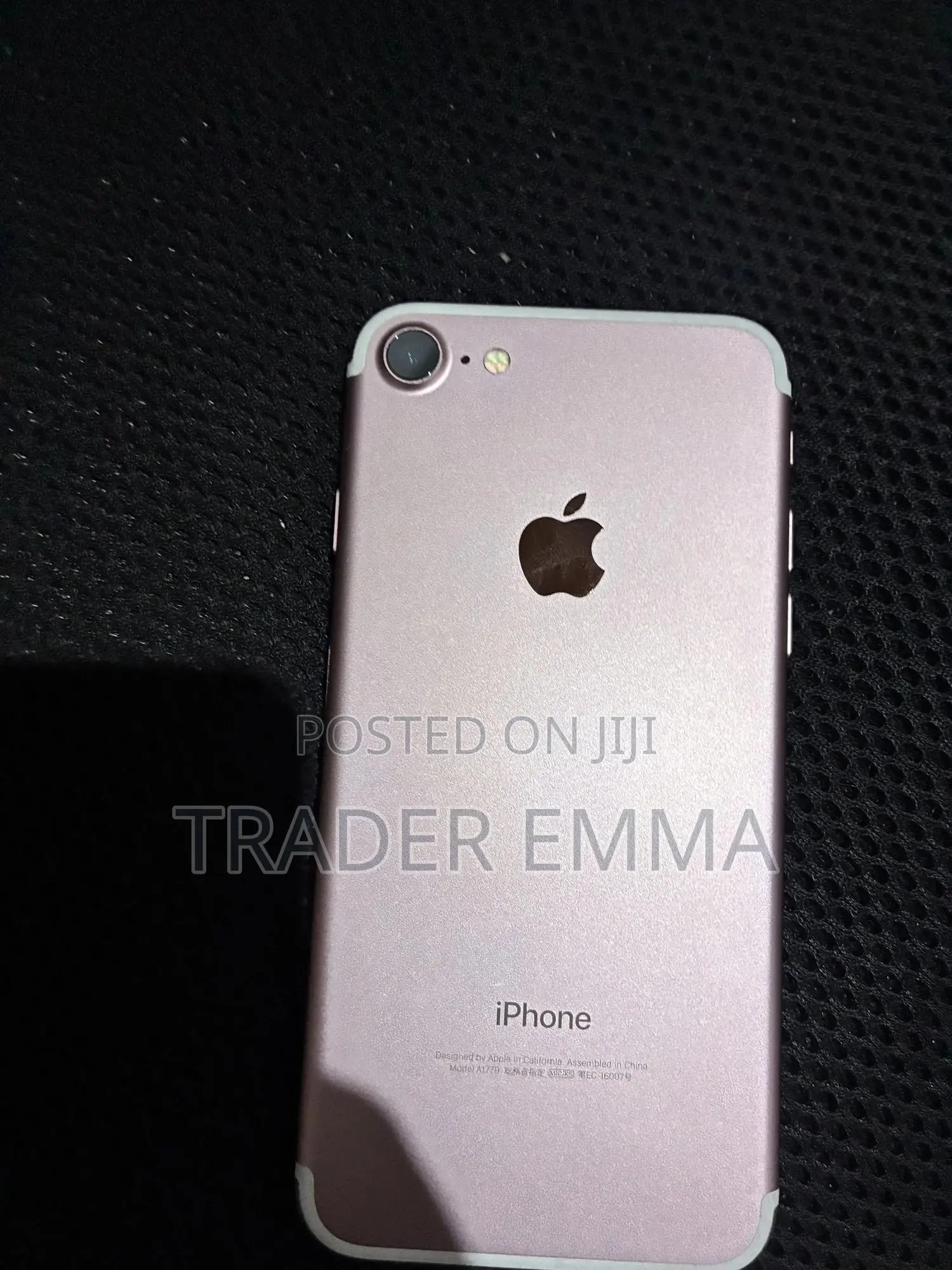 Apple iPhone 7 128 GB Gold