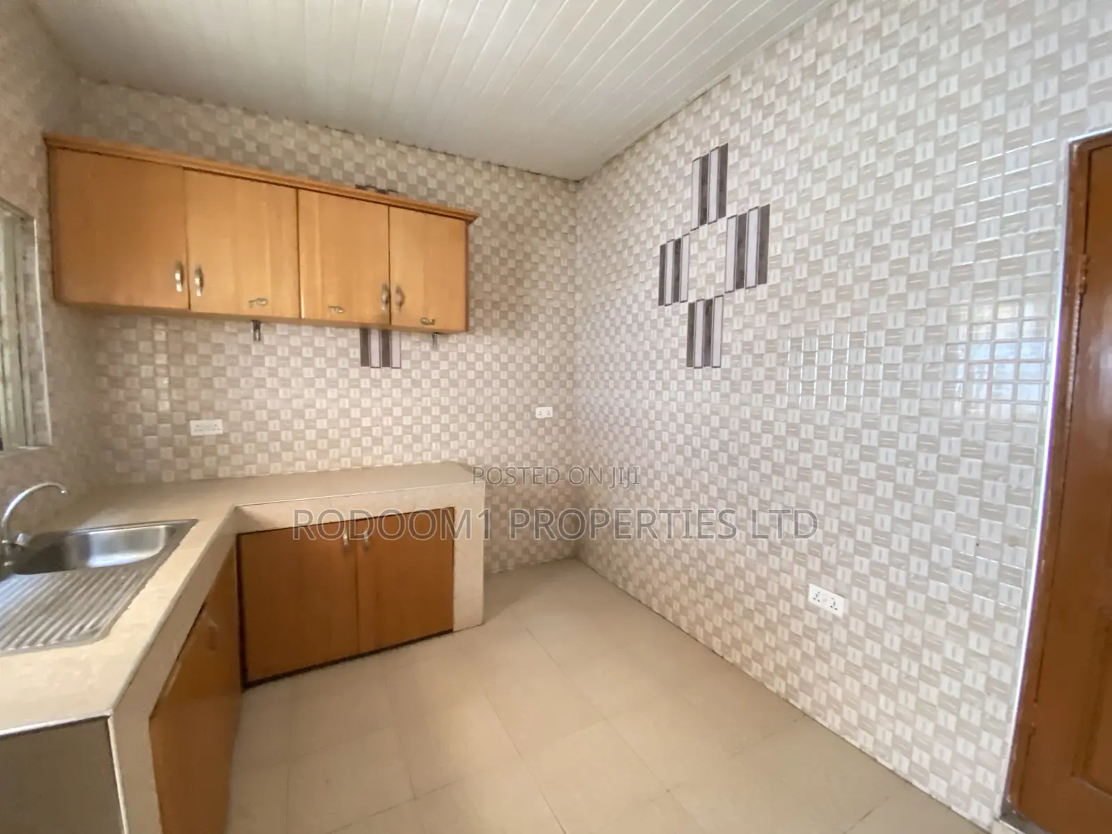 2bdrm House in Amasaman Pobiman for sale