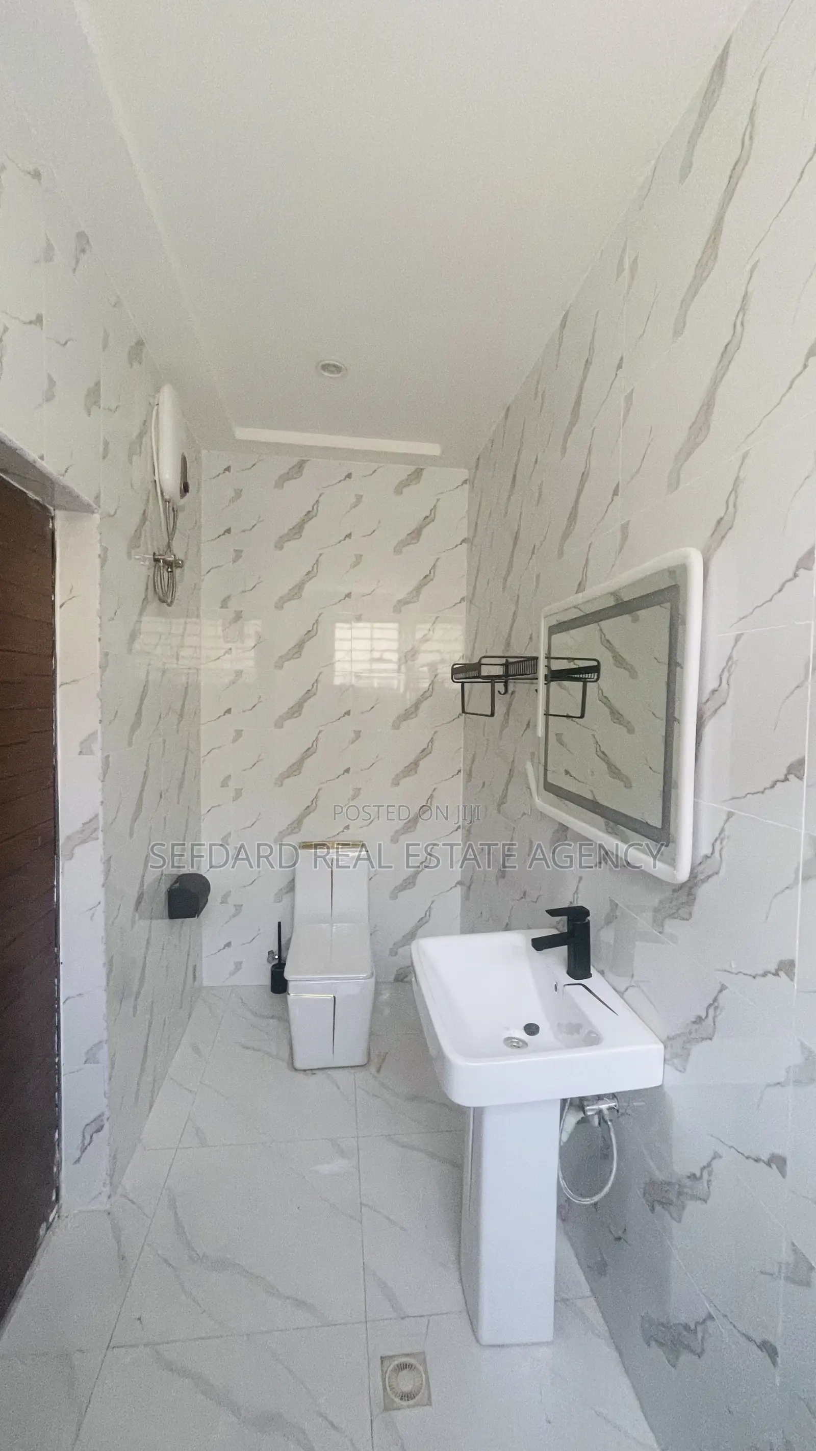 3bdrm House in East Legon for sale