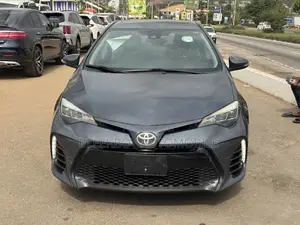 Toyota Corolla SE 4dr Sedan (1.8L 4cyl CVT) 2017 Gray