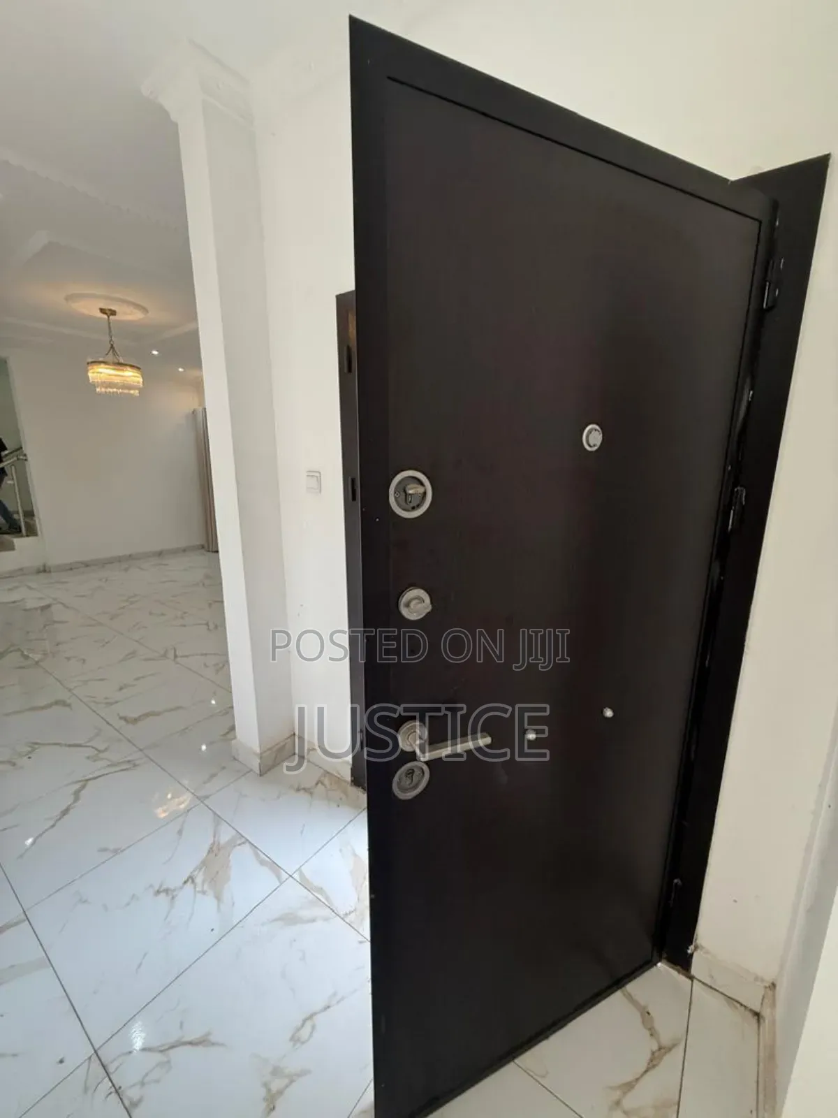 3bdrm House in Spintex, Baatsona Total for rent