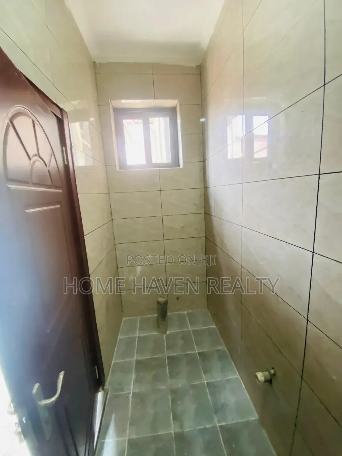 2bdrm Apartment in Tesano Estate, Police Station for rent