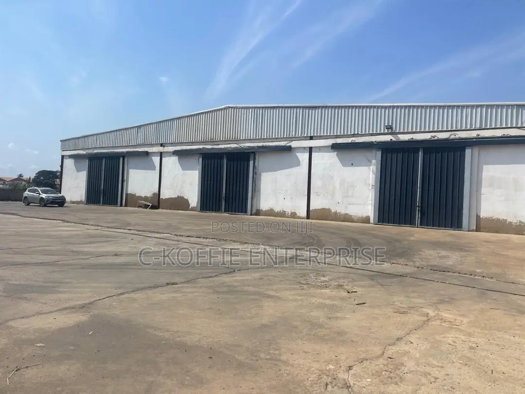 900 SQM Warehouse at Tema Valco Roundabout