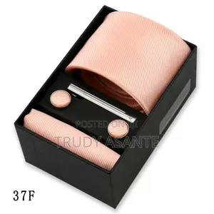 Flying Tie and Cufflinks Set