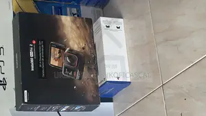 Insta360 Ace Pro 2 Creator Bundle