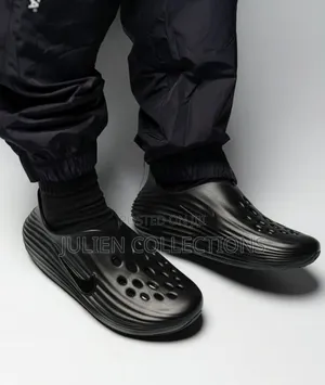 Nike React X Form Slide