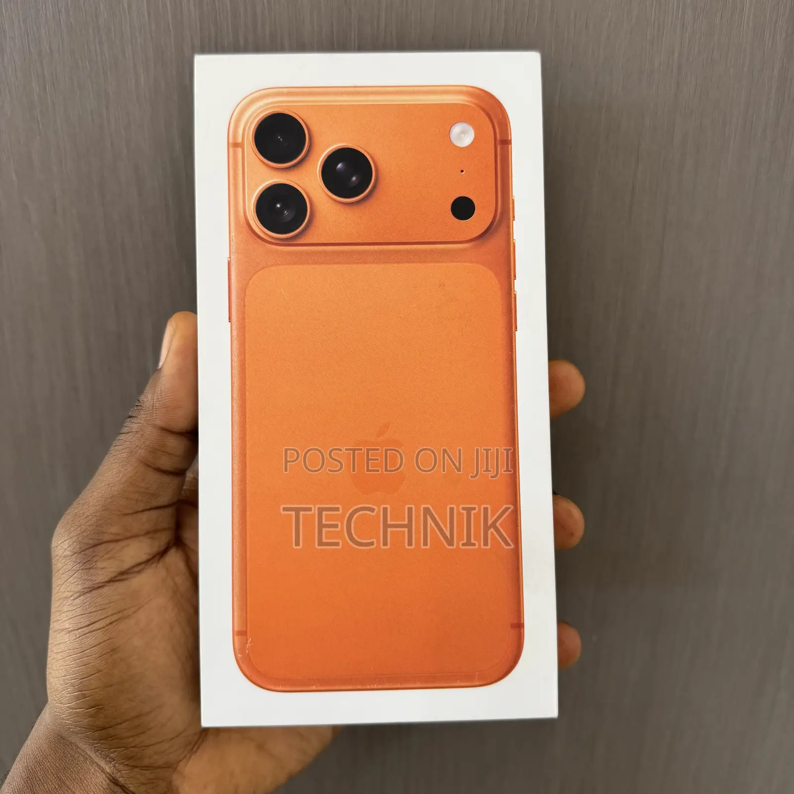 New Apple iPhone 17 Pro Max 256 GB Orange