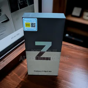New Samsung Galaxy Z Flip 3 256 GB Silver