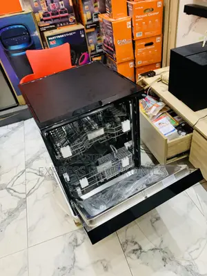Available Now at 10gig Store Kenwood Dishwasher