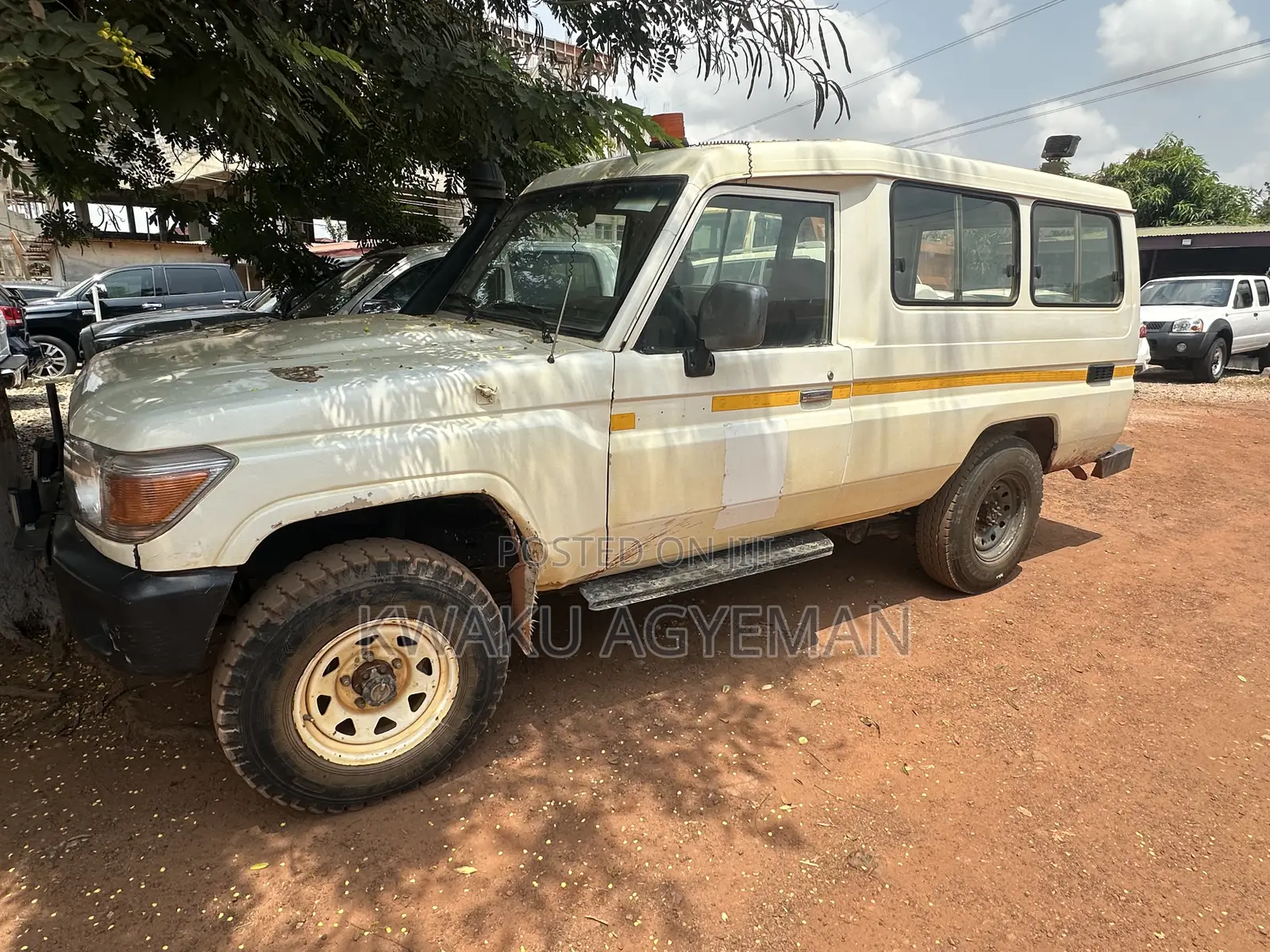 Toyota Land Cruiser 2015 White