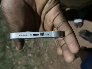 Apple iPhone 13 128 GB White