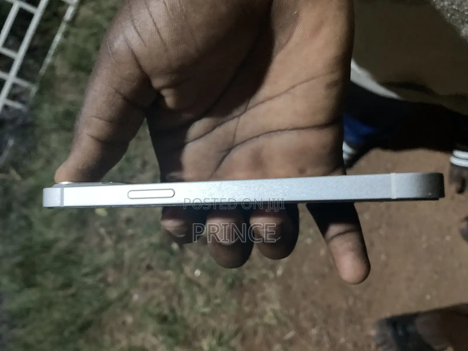 Apple iPhone 13 128 GB White