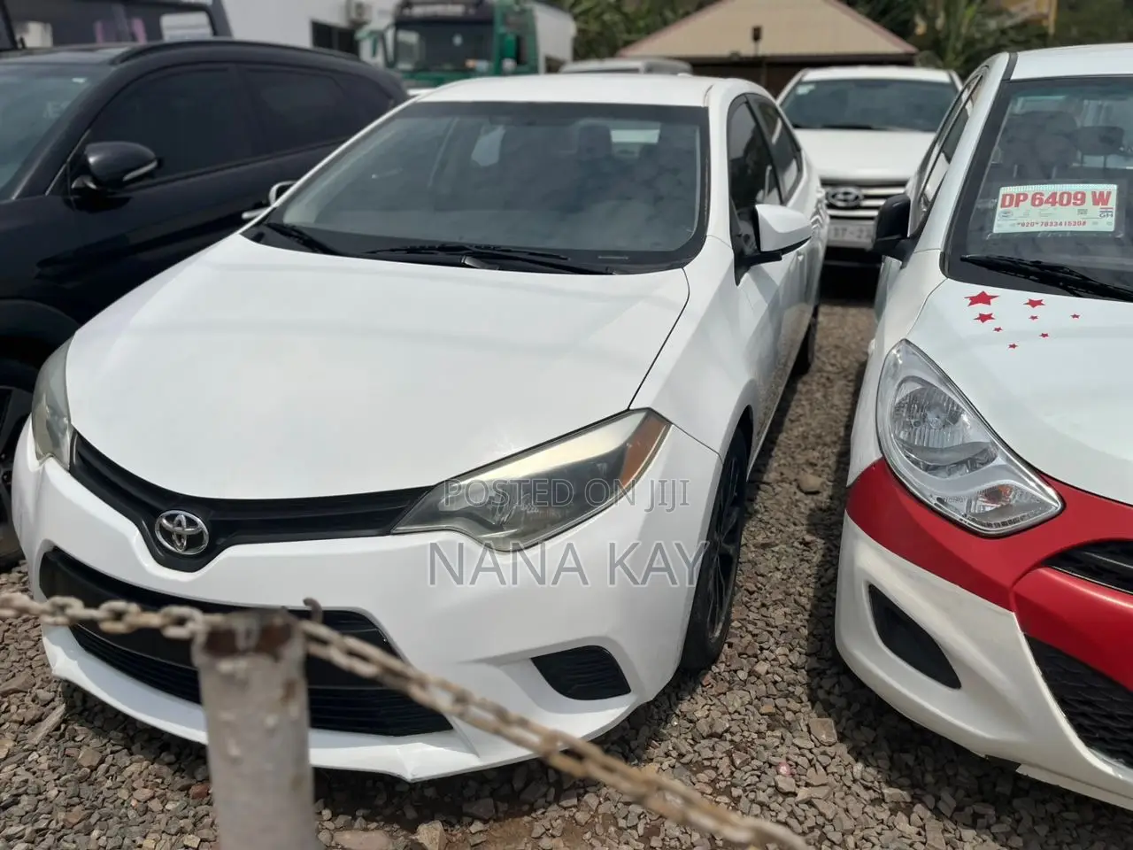 Toyota Corolla LE 4dr Sedan (1.8L 4cyl CVT) 2016 White