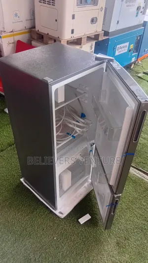 93l Westpool Fridge Fridge 93l – Smart Space Saver