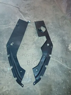Honda Civic 2016-2018 Fender Cover Apron /Strip /Trim