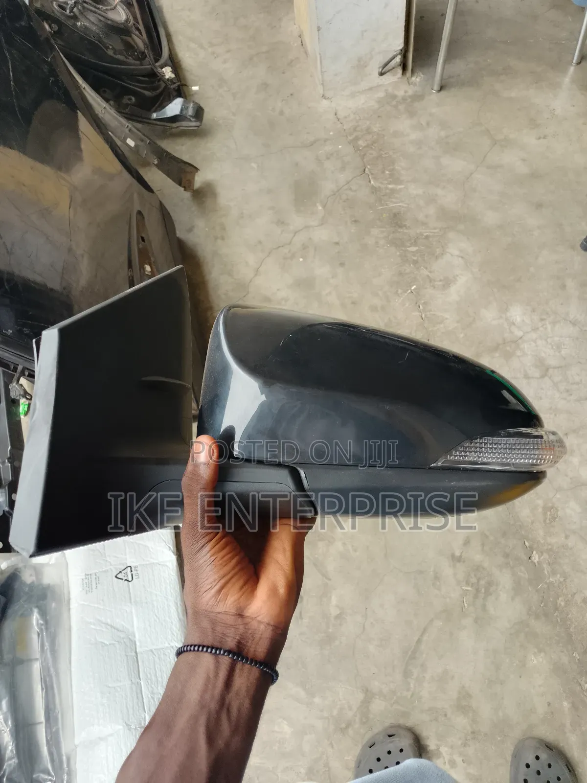 Toyota Corolla Side Mirror With Light 2014,2015,2016,2017,2018