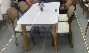 Dining Table (1+4)