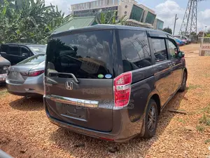 Honda Stepwgn 2012 Gray