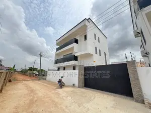 3bdrm House in Nanakrom Melcom, Adjiriganor for sale
