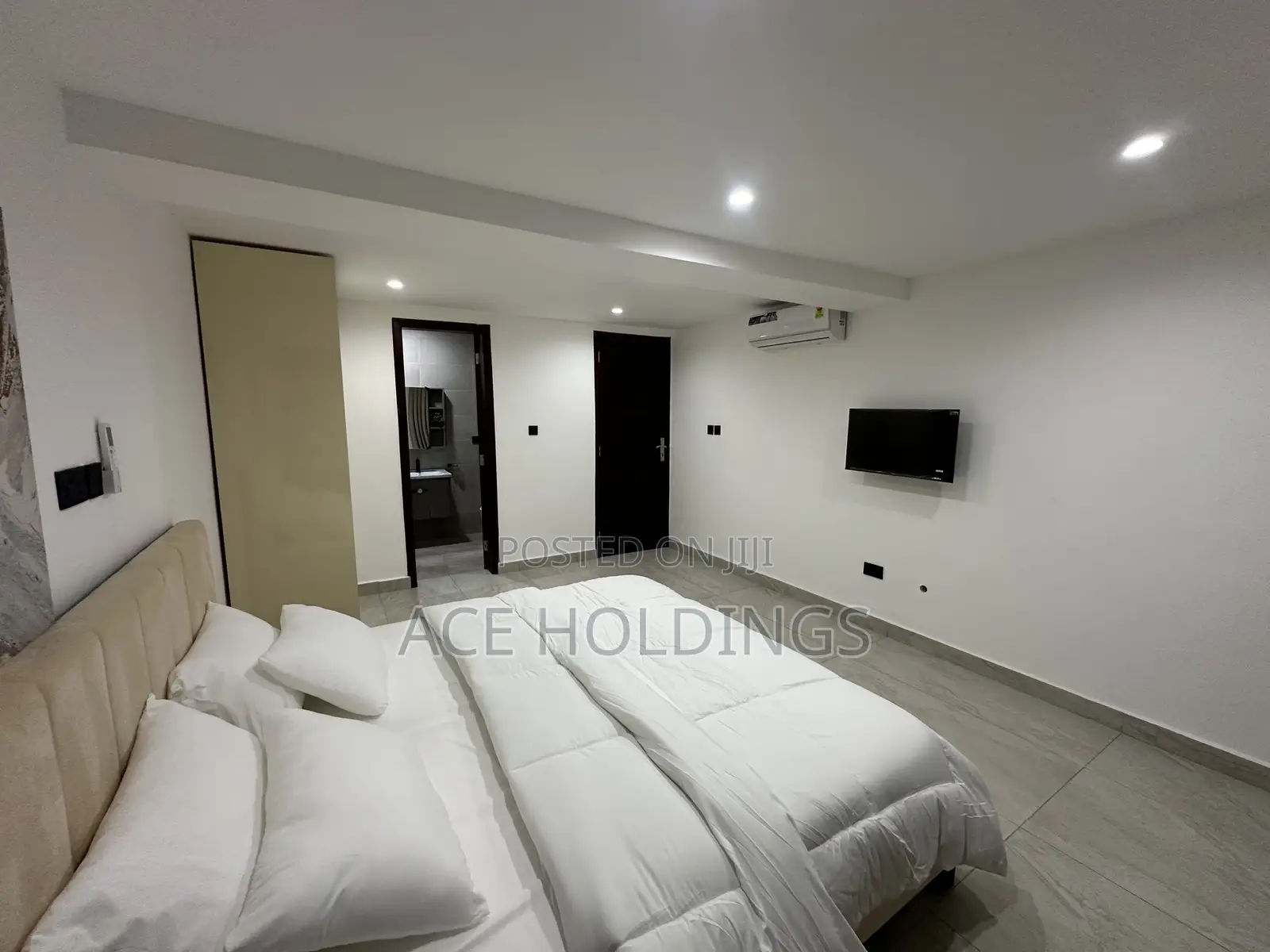 Furnished 3bdrm Penthouse in Peace Bee, Ashaley Botwe for rent