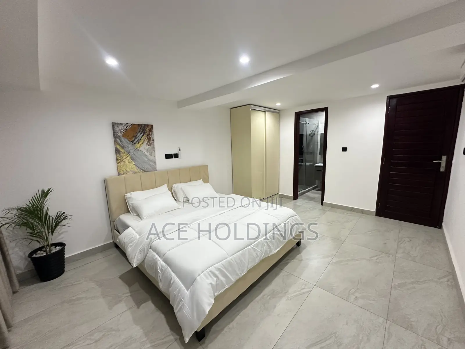 Furnished 3bdrm Penthouse in Peace Bee, Ashaley Botwe for rent