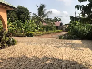 4bdrm Bungalow in Ashiyie Adenta, Accra Metropolitan for rent