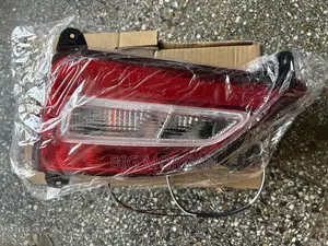 Hyundai Santa Fe 2019-2020 Reflector Pair