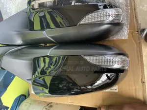 Toyota Camry 2014 Side Mirror With Light