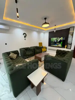 4bdrm Mansion in Borteyman - Tema for sale