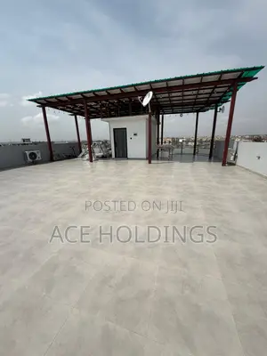 4bdrm Mansion in Borteyman - Tema for sale