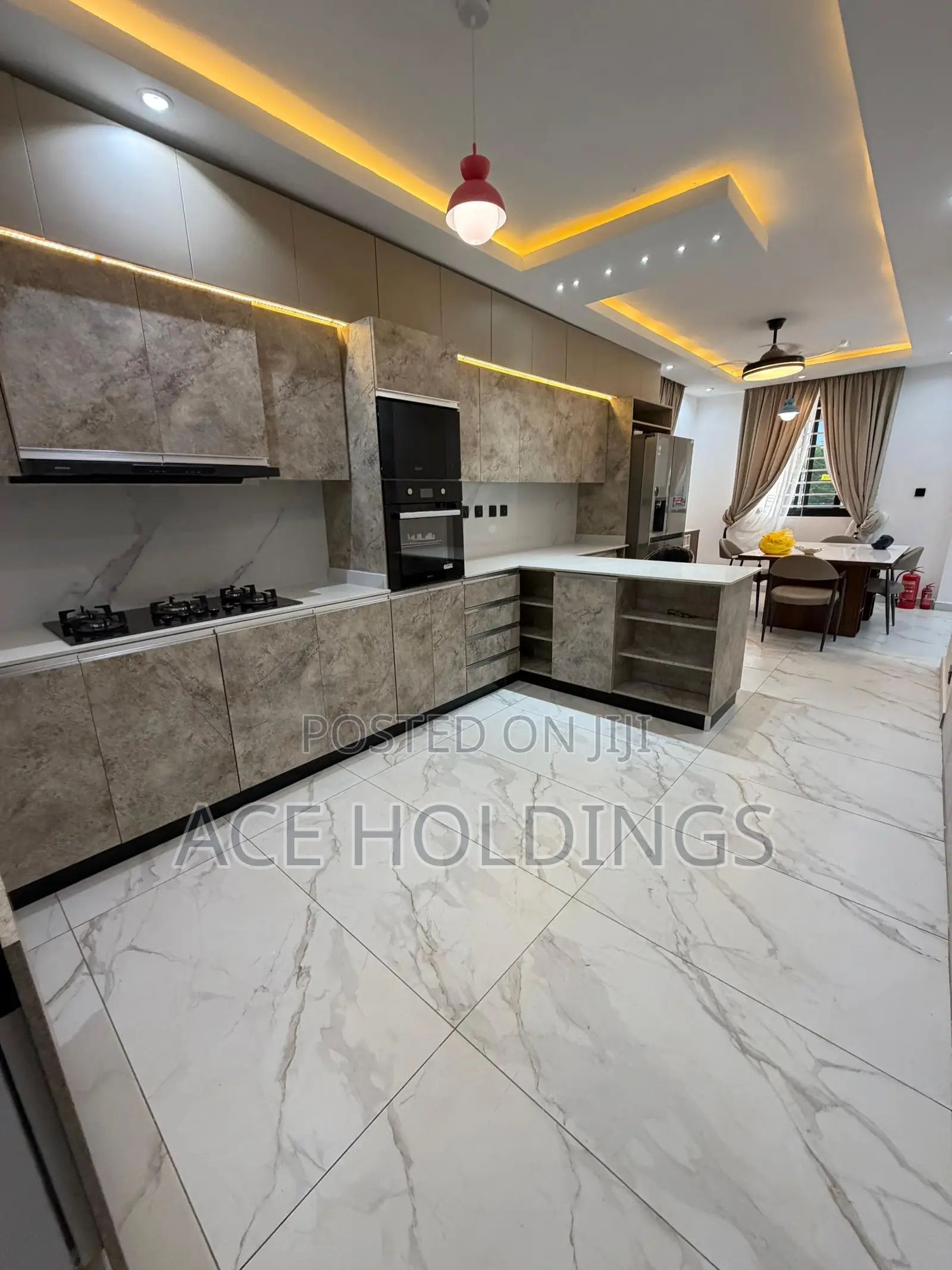 4bdrm Mansion in Borteyman - Tema for sale