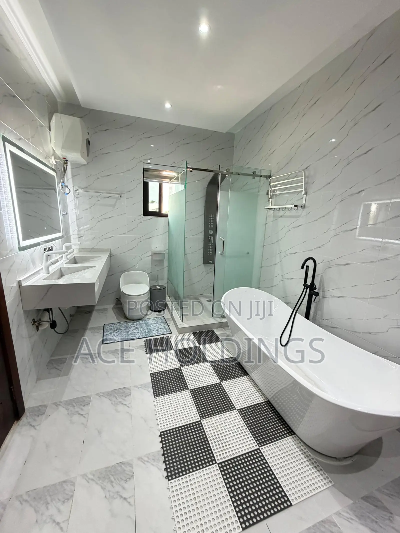 4bdrm Mansion in Borteyman - Tema for sale