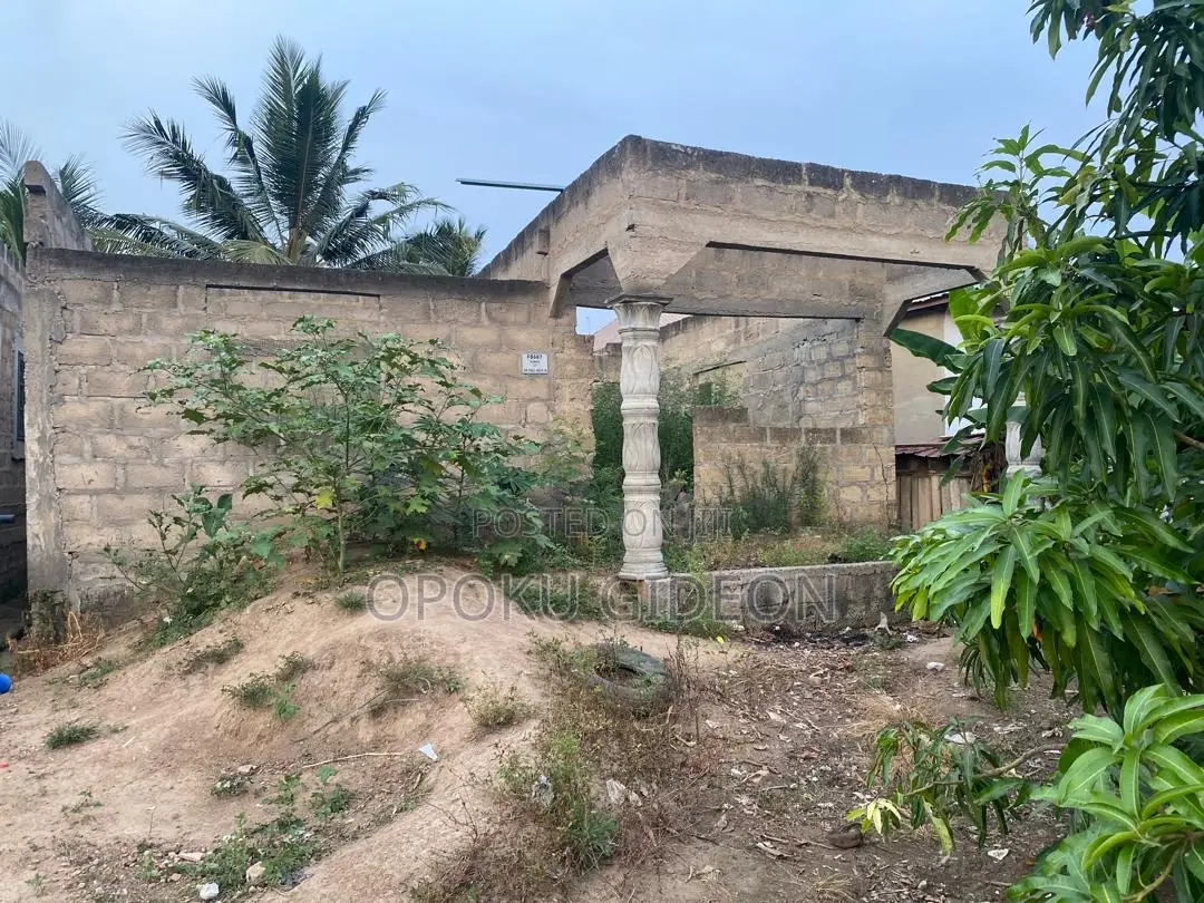 2 Bedrooms Uncompleted for Sale at Manhean