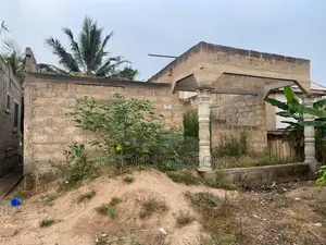 2 Bedrooms Uncompleted for Sale at Manhean