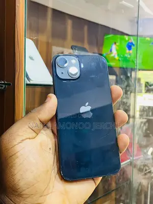 Apple iPhone 13 128 GB Red