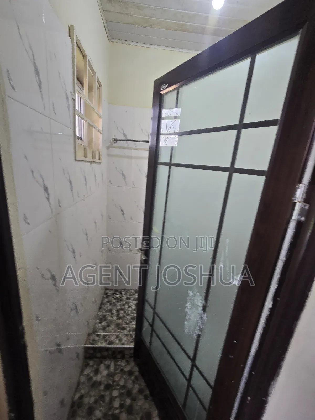 3bdrm House in Manet Viile Estate for rent