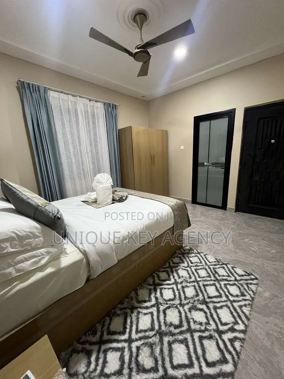 Furnished 3bdrm Apartment in Unique Key Agency, Spintex for rent
