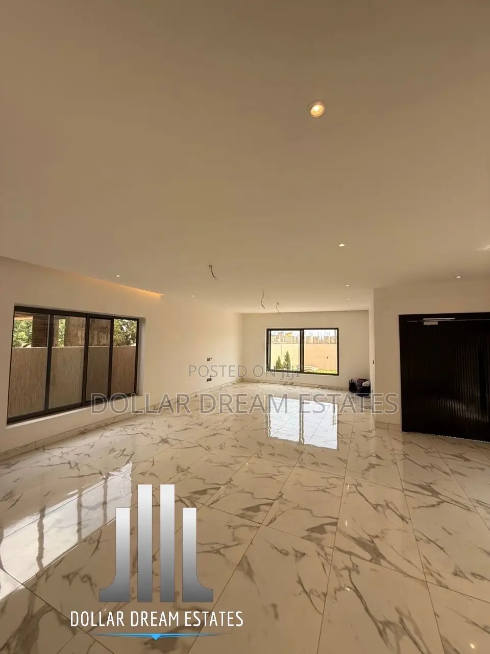 3bdrm House in East Legon for sale