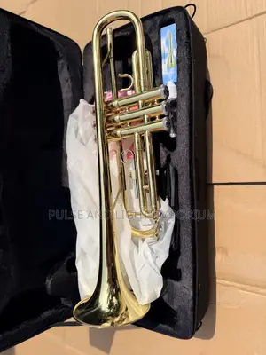 Yamaha (Bb) Gold Trumpet