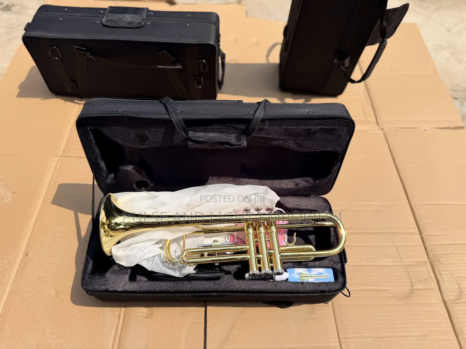 Yamaha (Bb) Gold Trumpet