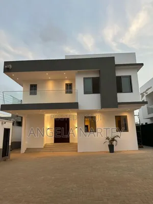 3bdrm Townhouse/Terrace in Tse Addo, Accra Metropolitan for sale