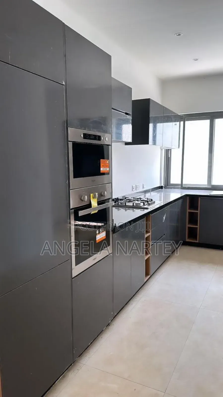 3bdrm Townhouse/Terrace in Tse Addo, Accra Metropolitan for sale