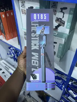 Q185 Tracking Gimbal Selfie Stick