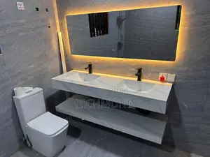Marble Countertop Vanity With Mirror