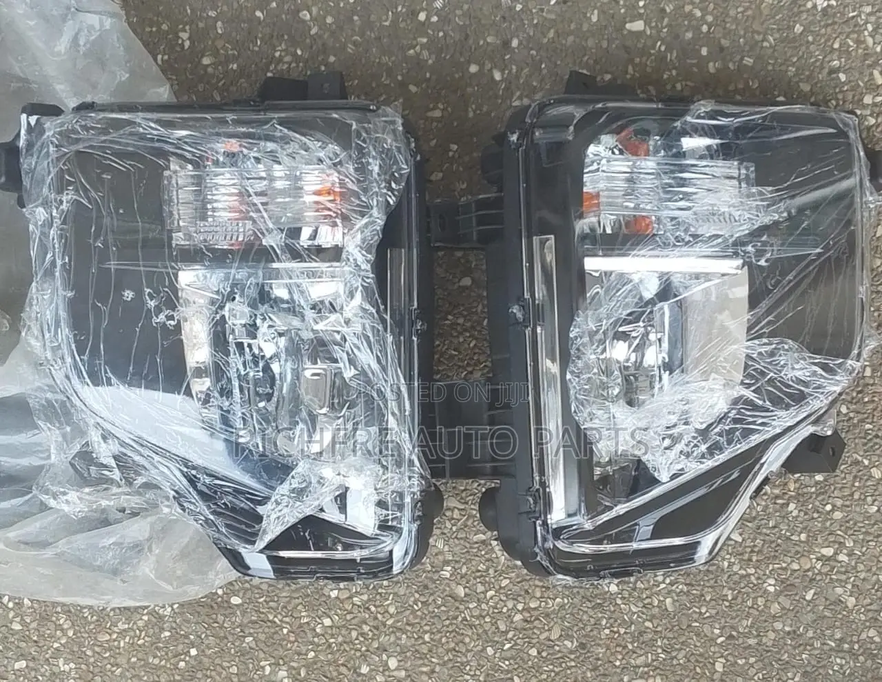 Mitsubishi L200 2018 2019 2020 2021 Foglight