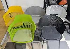Modern Plastic Visitor Chair With Cushion – Office / Reception.