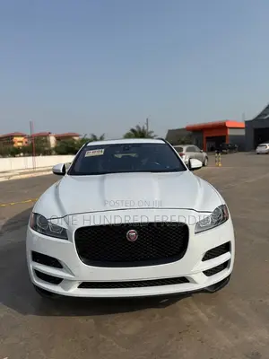Jaguar F-Pace 25t AWD 2020 White