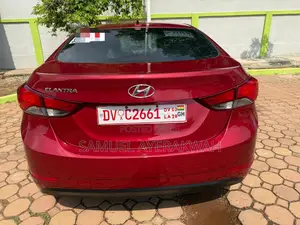 Hyundai Elantra 2016 Red