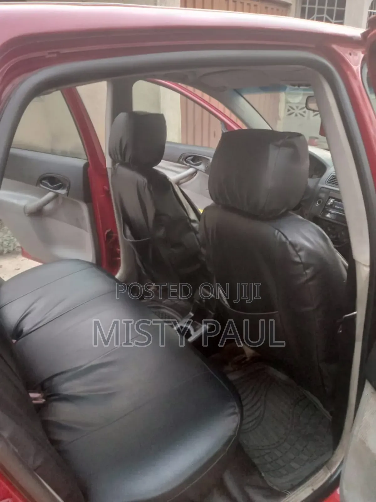 Ford Focus 2005 Red