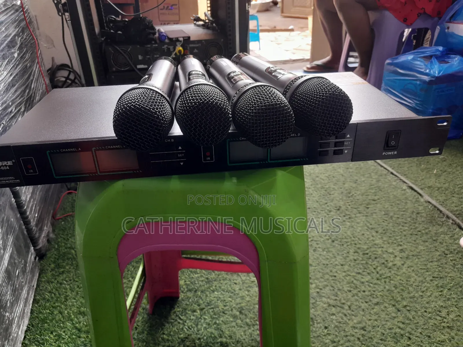 Shure 4 in 1 Microphone
